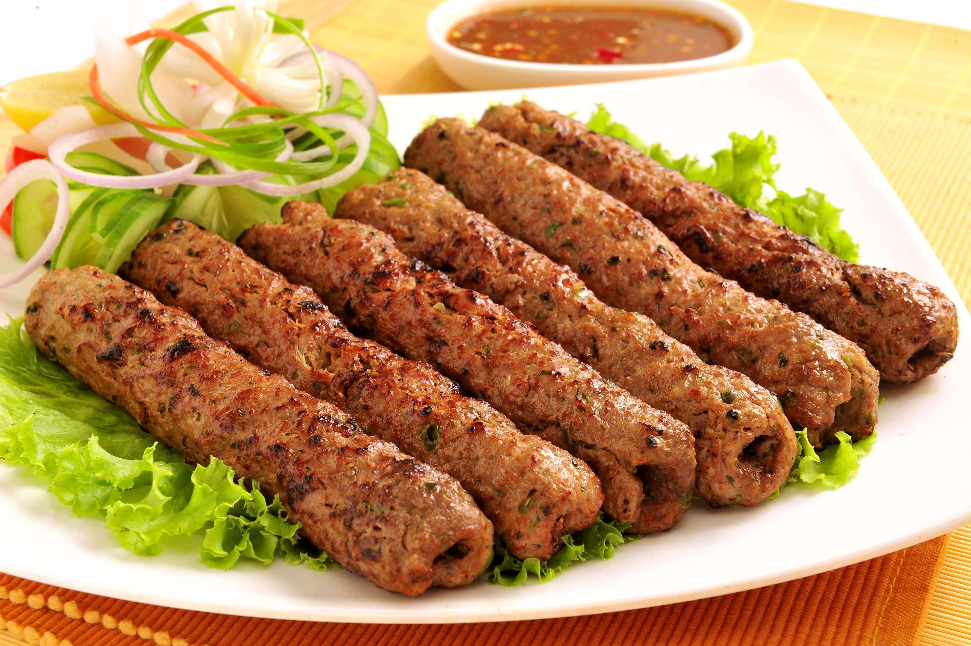Radisson Blu Plaza Hotel Hyderabad Banjara Hills Eksteriør bilde Kabab